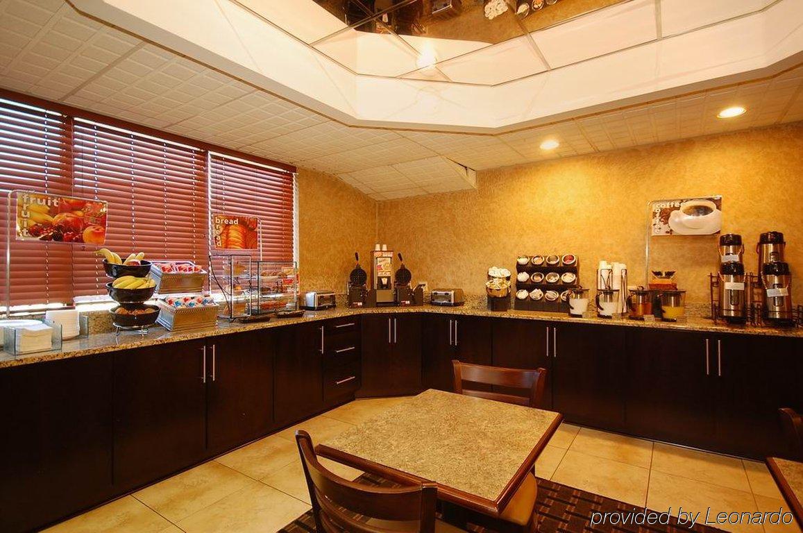 Best Western Lumberton Restaurace fotografie